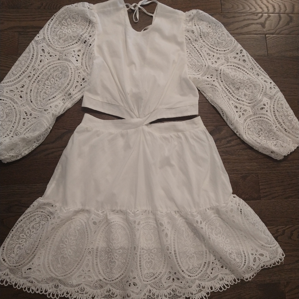 Queenia White Cutout Lace Dress L